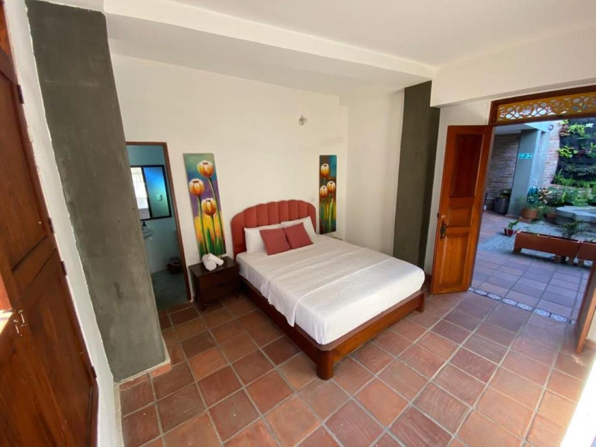 Hotel Casa Bresse Cali Exterior photo