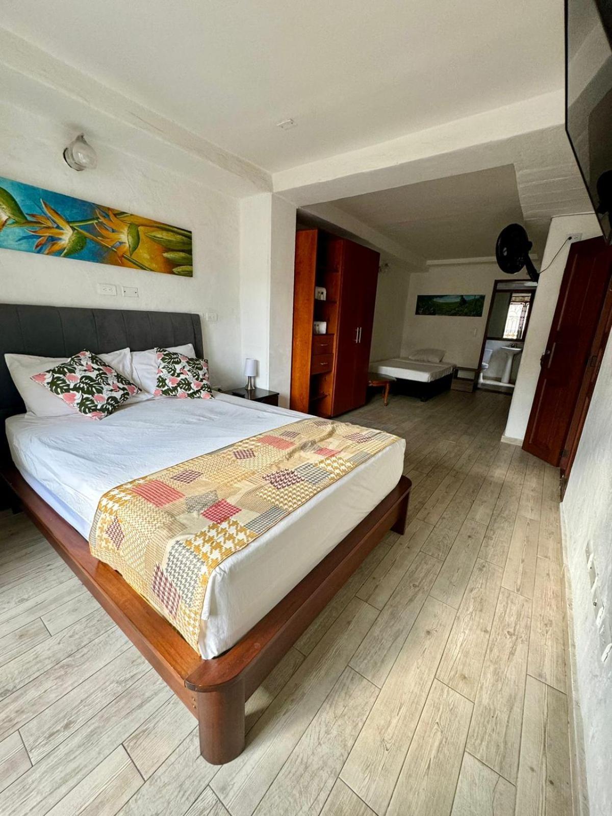 Hotel Casa Bresse Cali Exterior photo